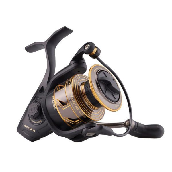 1518033 CARRETE PARA PESCA BATTLE III 4000 COLOR NEGRO-DORADO PENN