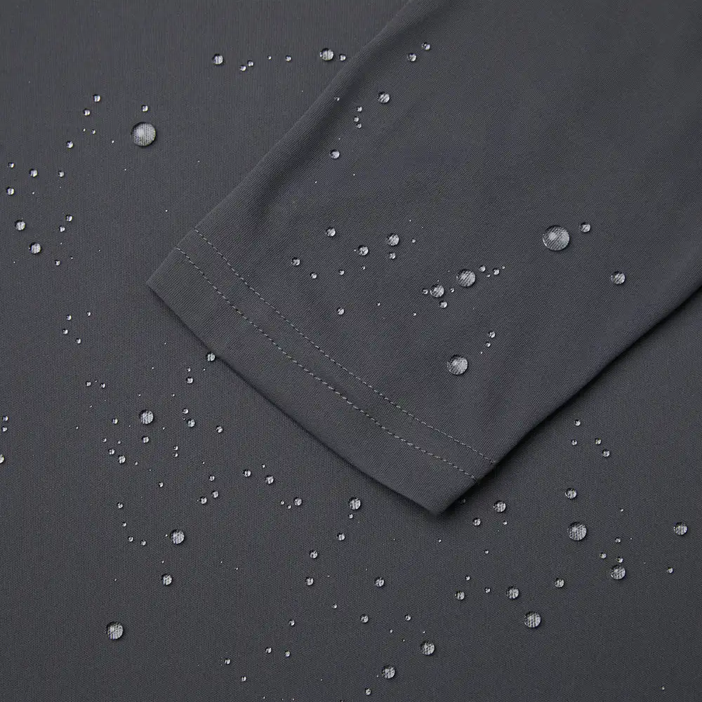 1015251005-GRA PLAYERA VAPORTEK MAPPED YFT DE MANGA LARGA – COLOR GRAFITO – PELAGIC - Imagen 4