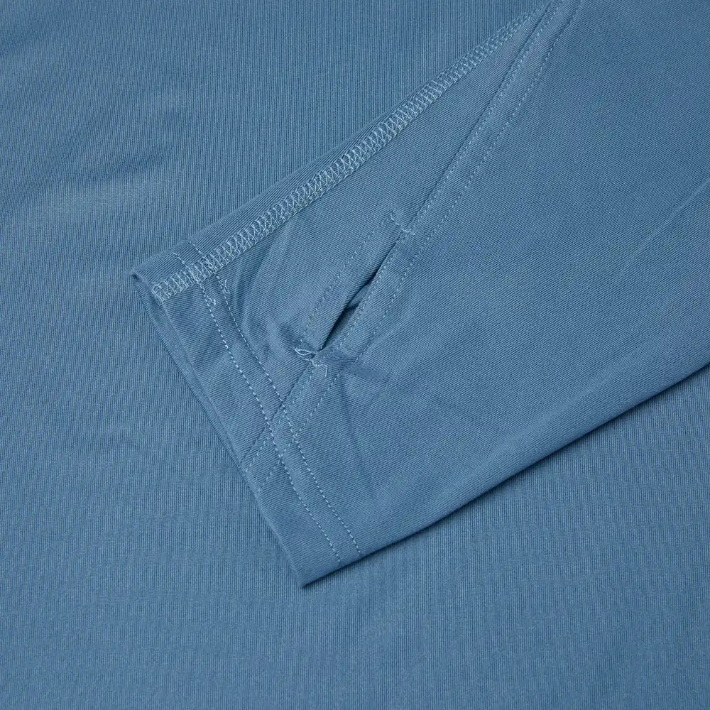 1015251014-PET PLAYERA CON CAPUCHA FRESSPOOL – COLOR PETROL – PELAGIC - Imagen 4