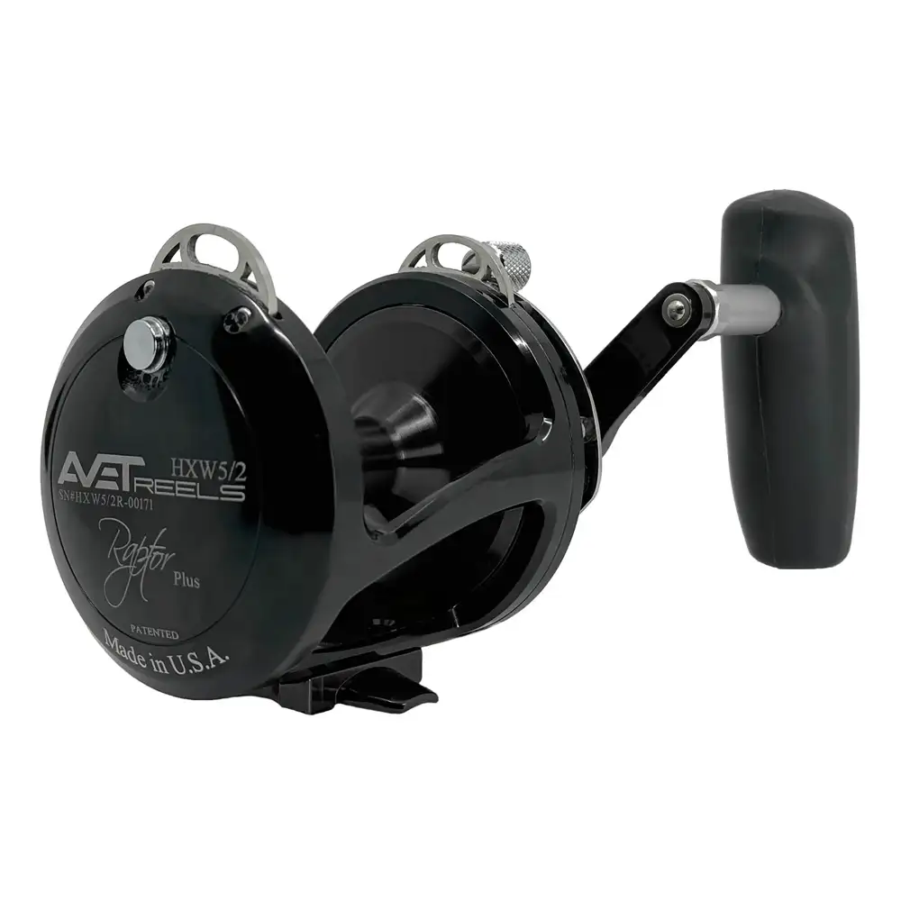 HXW5-2 CARRETE DE TROLEO RAPTOR – COLOR NEGRO – AVET