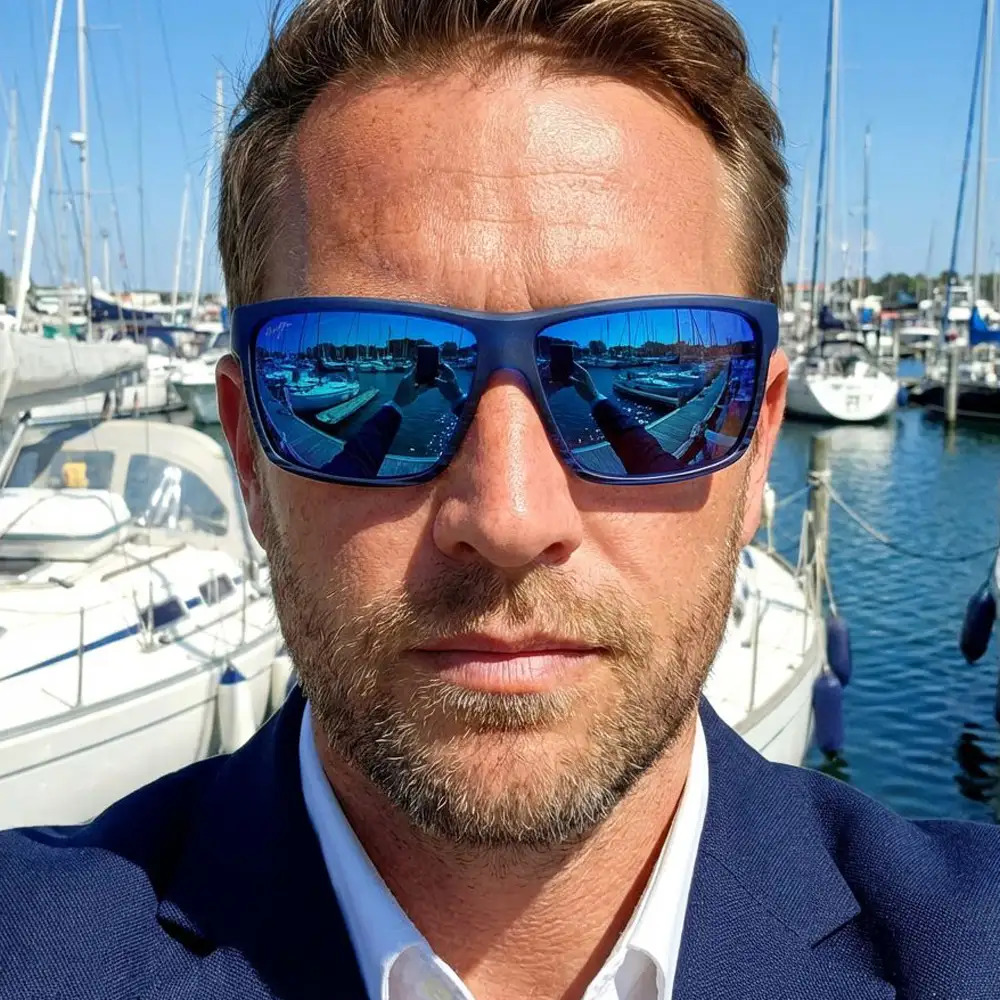 B839-03S LENTES POLARIZADOS ALENUIHAHA – MICA DE CRISTAL BLUE HAWAII – ARMAZÓN AZUL CON RAYAS – MAUI JIM - Imagen 4